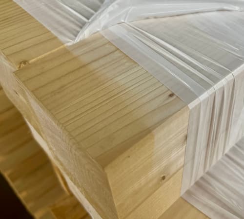 BSH ragasztott gerenda 9x9 cm – darabos kiszerelés, GL24h minőség, gyalult és fózolt felület